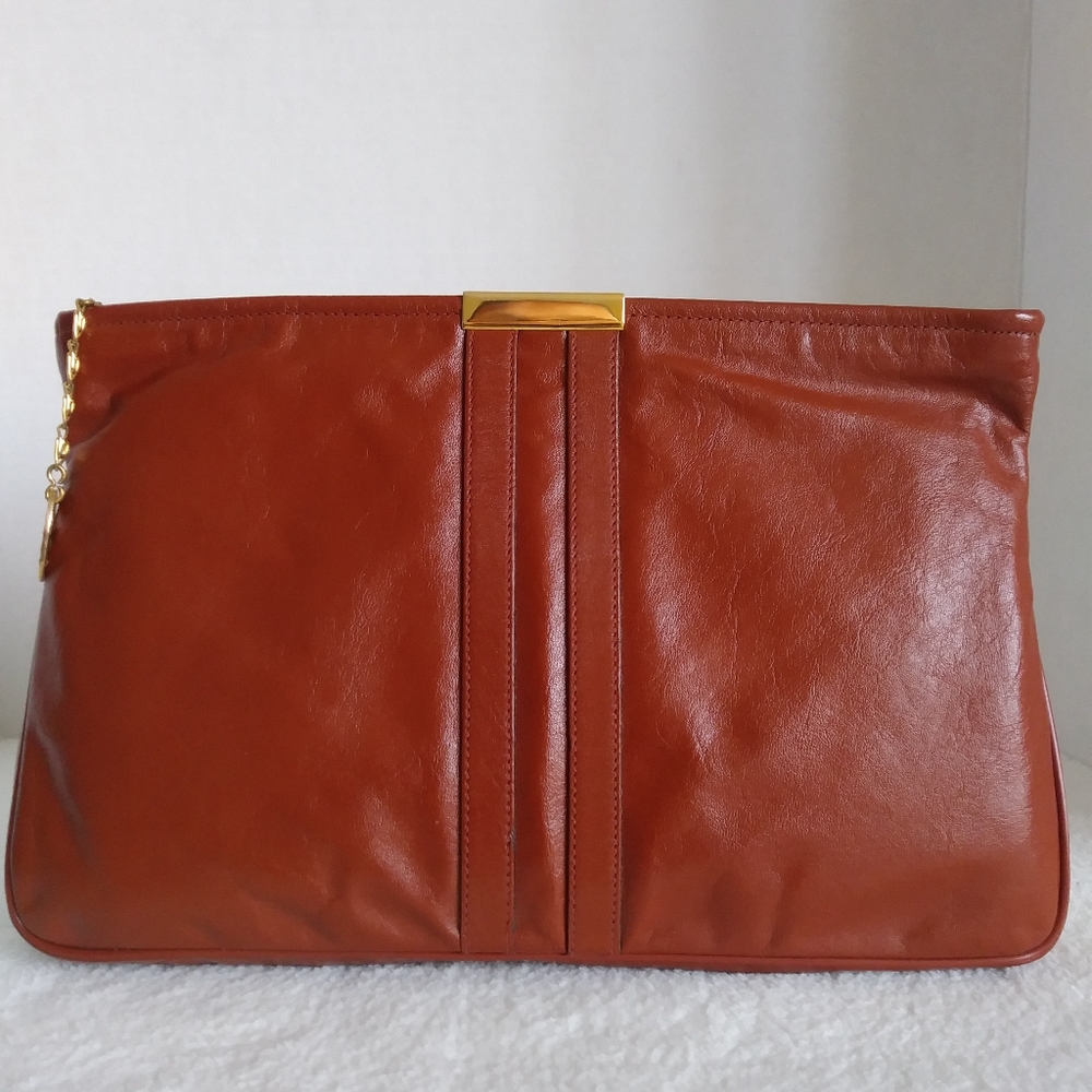 Vintage 1970's Clutch